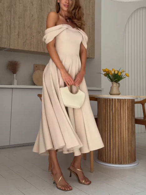 Candela | Vestido maxi elegante con hombros descubiertos y drapeado